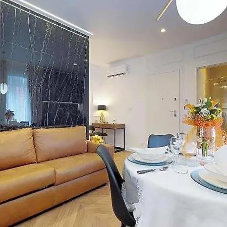 Luxury Fortuna 2 **** 酒店 4*
