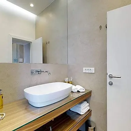Luxury Fortuna 2 **** Apartmán *
